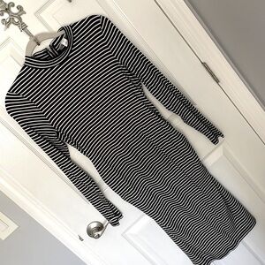 Motherhood Black and white stripe dress sz M